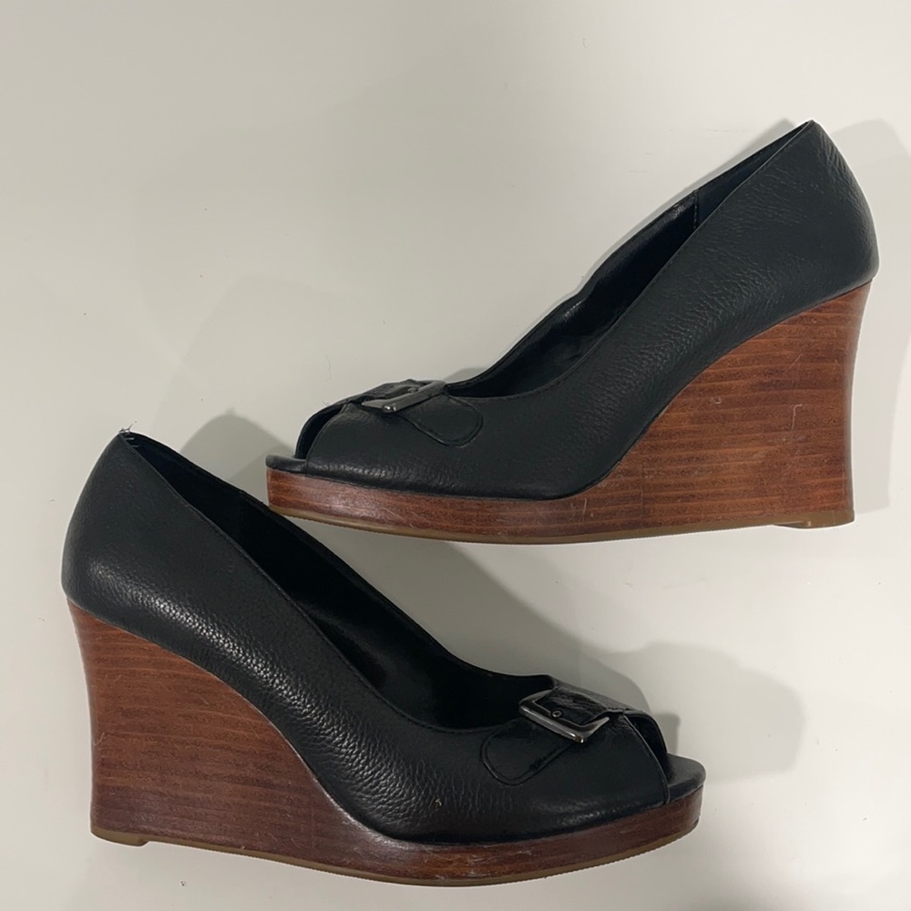 Ann Taylor Loft Size 6.5 Wedges